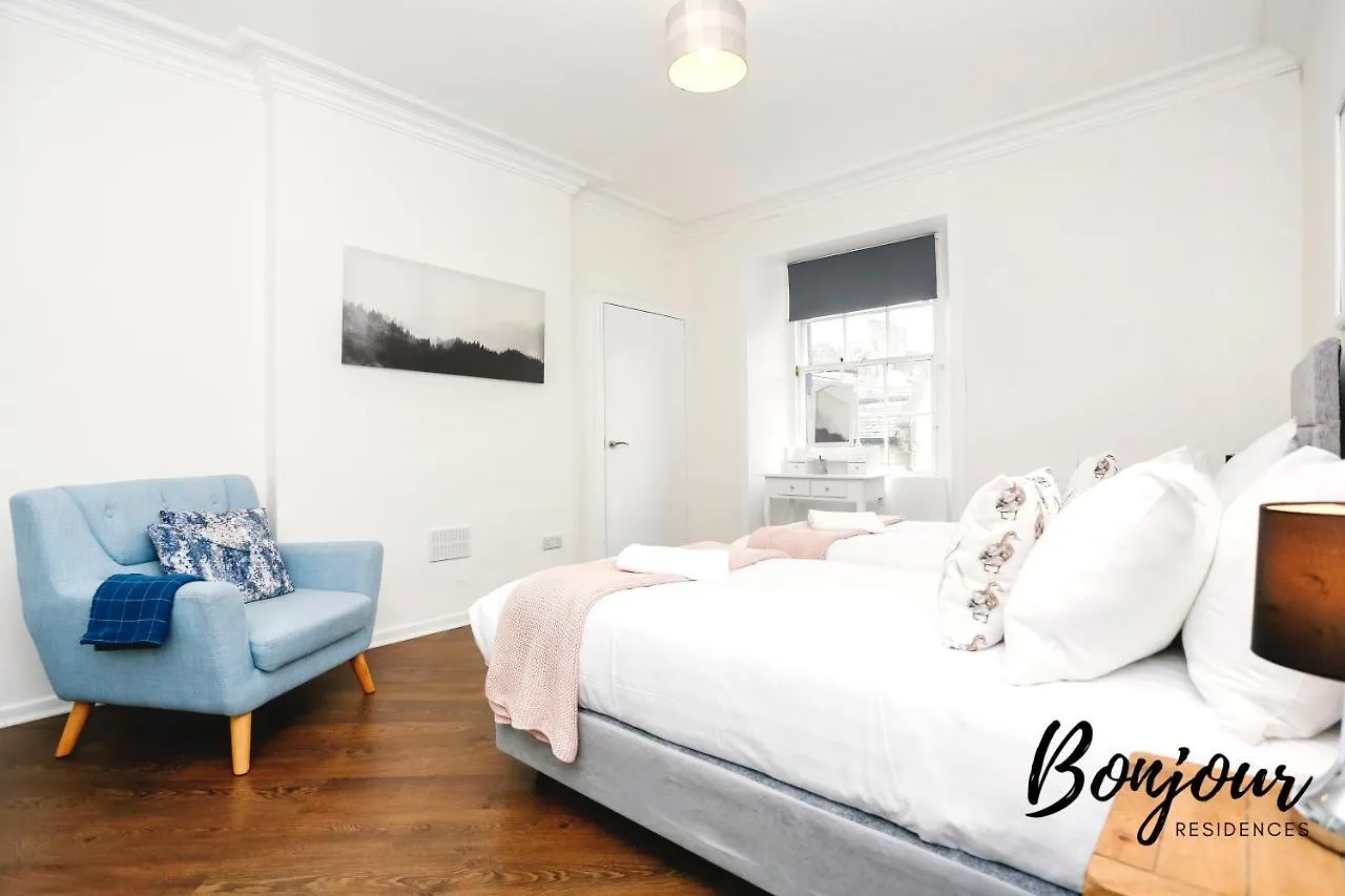 Bright New Town 2Br-1Ba, 1 Min To George St By Bonjour Residences Edinburgh 0*,  United Kingdom
