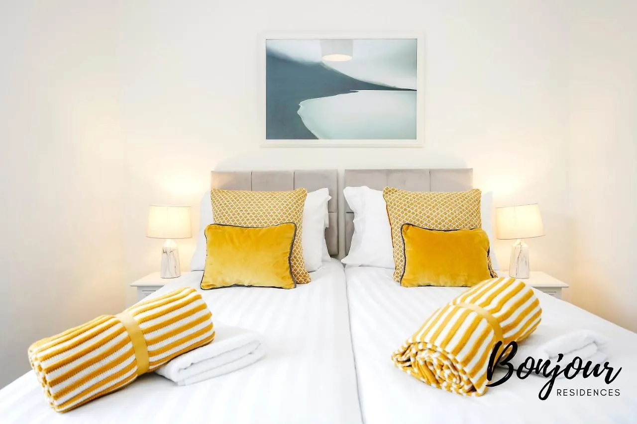 Bright New Town 2Br-1Ba, 1 Min To George St By Bonjour Residences Edinburgh Apartment